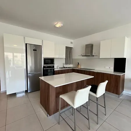 Modern Comforts * Is-Swieqi