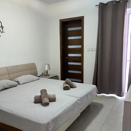 شقة Modern Comforts Is-Swieqi